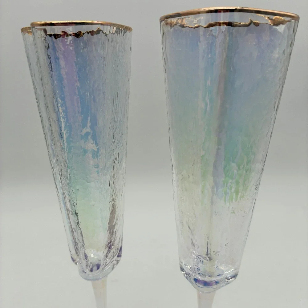 2 Iridescent Heart Shaped Long‎ Stemmed Champagne Flutes Gold Rim Textured Glass